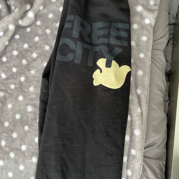 free city sweatpants - Picture 2 of 2